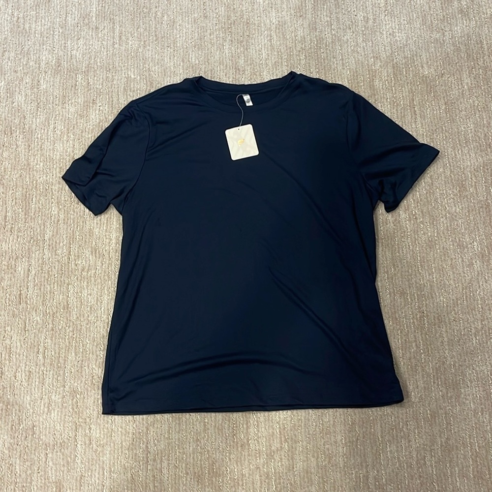 Fabletics Blake Tee NWT